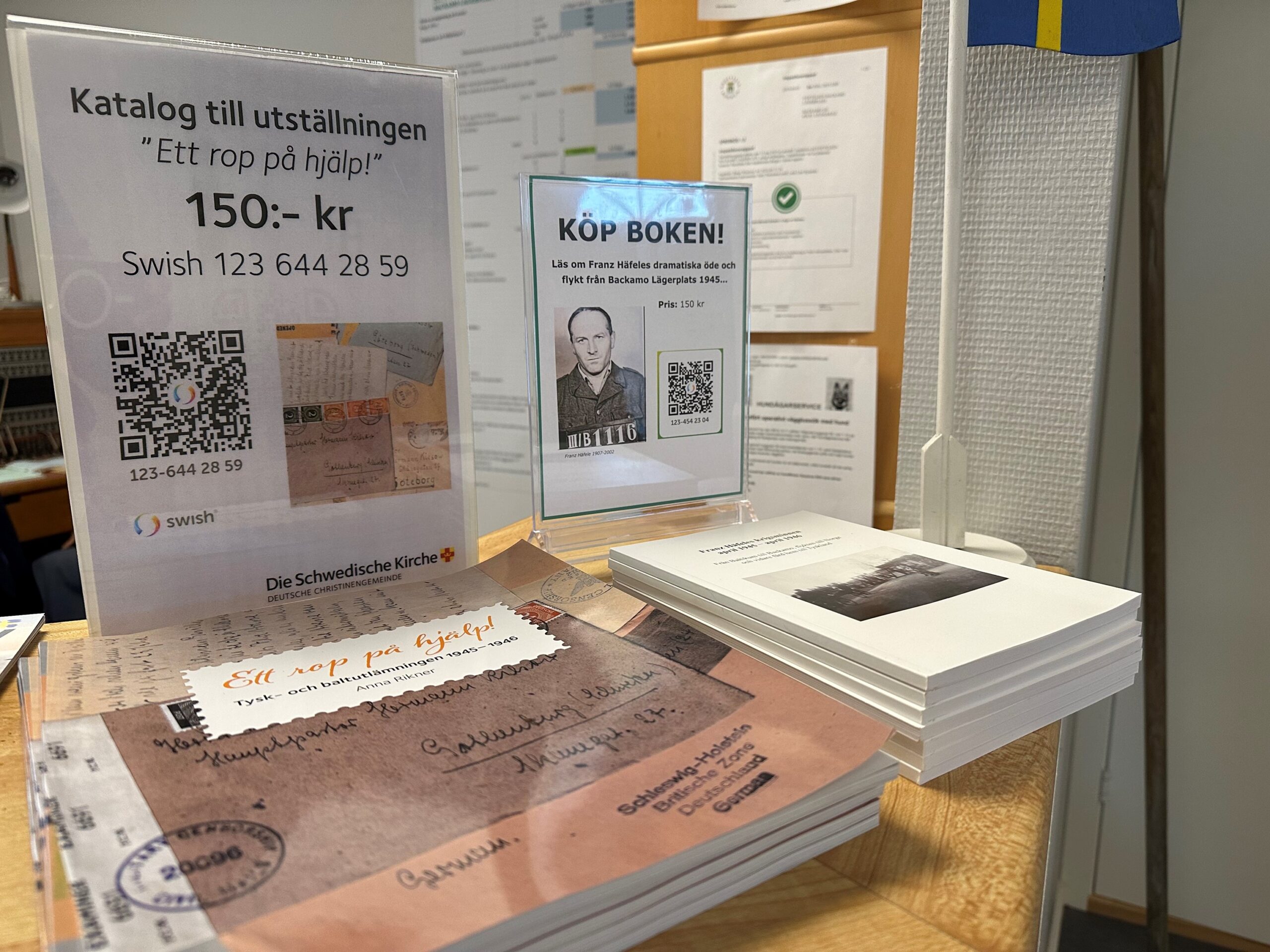 Spännande böcker om Interneringslägret på Backamo Lägerplats 1945 finns att köpa på Lägerexpeditionen.